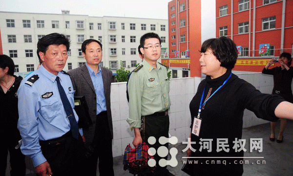 吕志彬检查学校安全工作