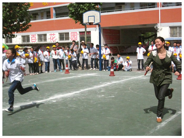 育才双语小学春季家校联谊运动会 育才双语小学春季家校联谊运动会