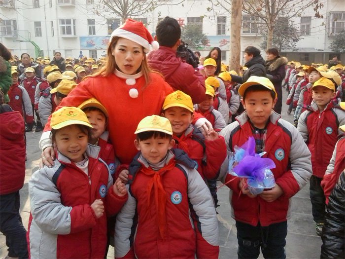庆圣诞 迎新年 送祝福 庆圣诞 迎新年 送祝福