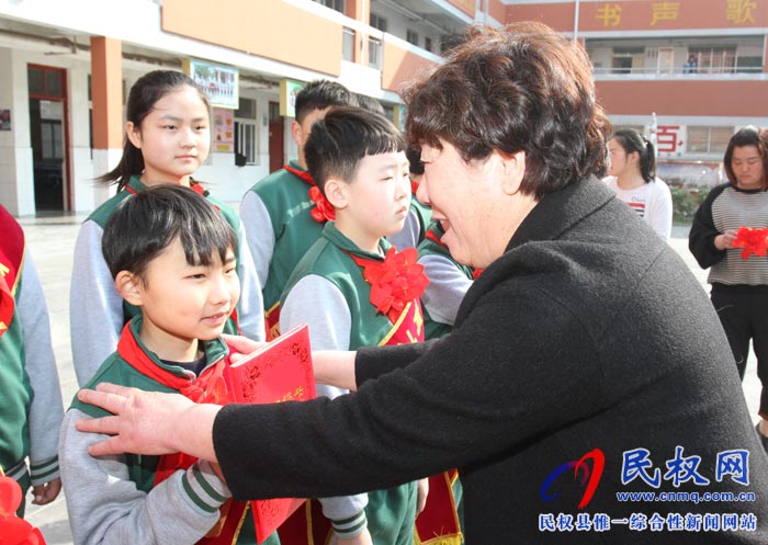 新学期 新希望 新起点——育才双语小学2017--2018学年度下学期开学 新学期 新希望 新起点——育才双语小学2017--2018学年度下学期开学