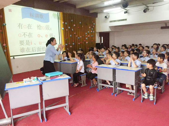 育才双语小学“你我同行”幼小衔接活动 育才双语小学“你我同行”幼小衔接活动