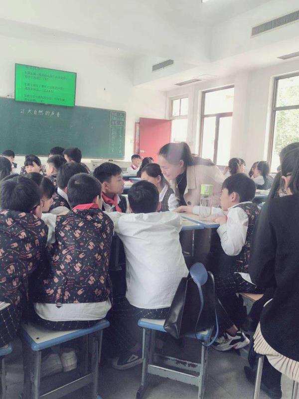 各领风骚 教学相长--育才双语小学语文听评课(中年级组) 各领风骚 教学相长--育才双语小学语文听评课(中年级组)