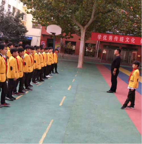 齐心协力共交流,听课评课促成长—育才双语小学技科组听评课活动 齐心协力共交流,听课评课促成长—育才双语小学技科组听评课活动