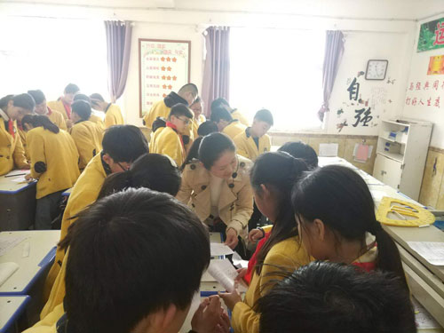 育才双语小学高年级数学组听评课活动 育才双语小学高年级数学组听评课活动