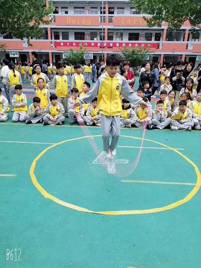 育才双语小学“亲子智趣” 运动会 育才双语小学“亲子智趣” 运动会
