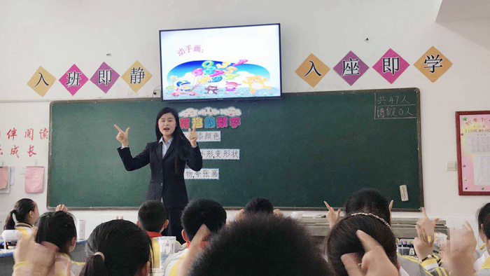 育才教师展风采,教学比赛促提升 育才教师展风采,教学比赛促提升