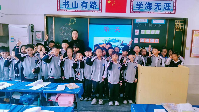 深耕课堂  研以致远 ----记民权县育才小学低年级语文组听评课活动