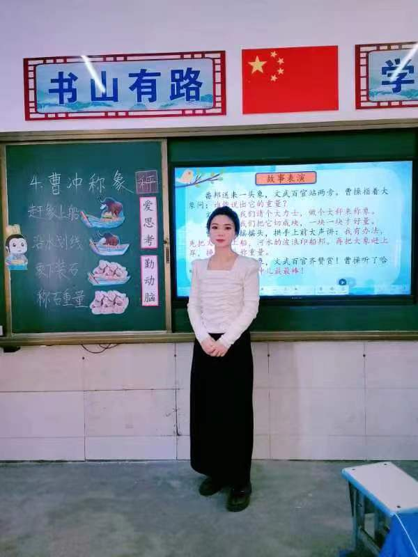 深耕课堂  研以致远 ----记民权县育才小学低年级语文组听评课活动