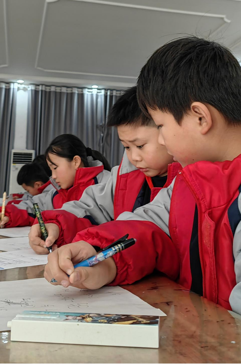  “炫”出精彩   步步为赢 ---育才小学数学组年级段活动