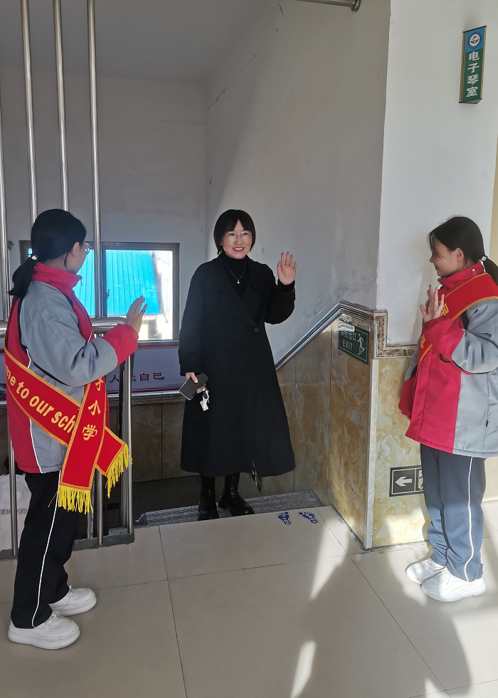 吾家有女初长成----民权县育才小学青妈课堂