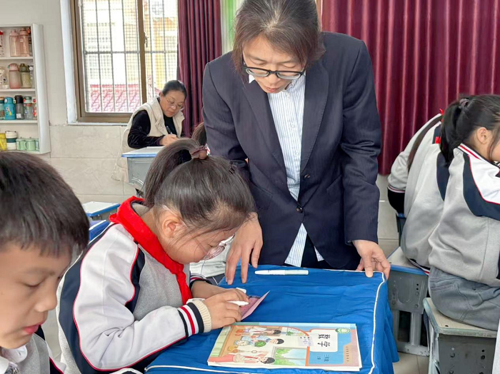 思想碰撞  “数”你最棒 ——民权县育才小学数学研讨开放周活动