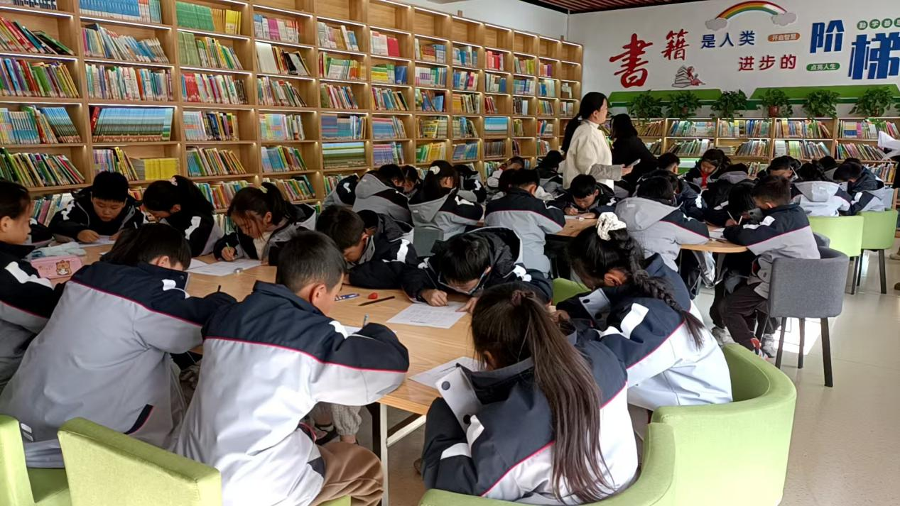 算赢时间  破解难题 ——民权县育才小学“小数学 大智慧” 数学活