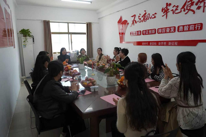 家校同心 共护“食”光 ——民权县育才小学第18届膳食委员会第二次