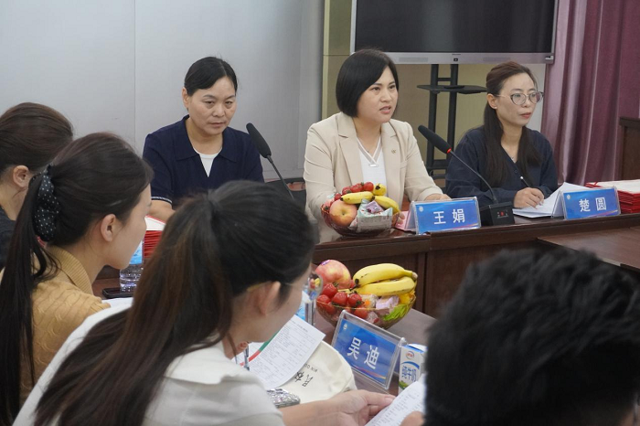 为爱同行,“委”以重任 ——民权县育才小学召开第20届家委会会议 为爱同行,“委”以重任 ——民权县育才小学召开第20届家委会会议
