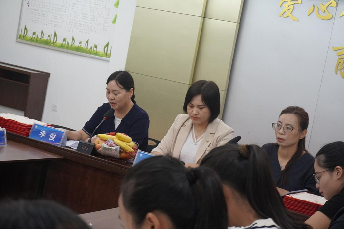 为爱同行,“委”以重任 ——民权县育才小学召开第20届家委会会议 为爱同行,“委”以重任 ——民权县育才小学召开第20届家委会会议