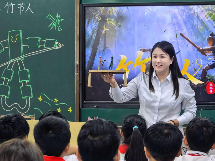 深耕课堂提质效 听课评课促成长 ——民权县育才小学语文组听评课 深耕课堂提质效 听课评课促成长 ——民权县育才小学语文组听评课