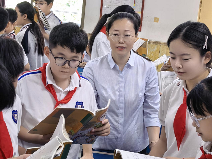 深耕课堂提质效 听课评课促成长 ——民权县育才小学语文组听评课 深耕课堂提质效 听课评课促成长 ——民权县育才小学语文组听评课