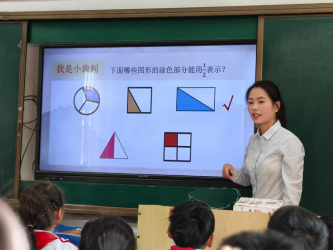 深耕数学课堂 聚力教研共进                --------