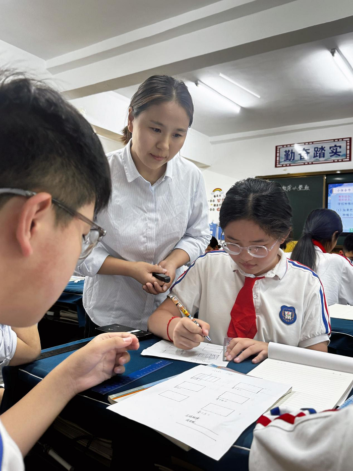 深耕数学课堂 聚力教研共进 ----------民权县育才小学数学 深耕数学课堂 聚力教研共进 ----------民权县育才小学数学