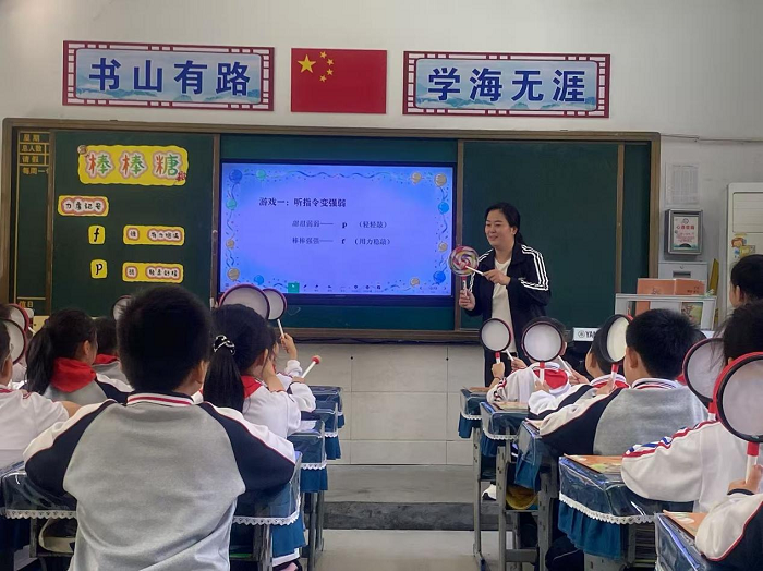 异彩纷呈展课堂，五育并举润童心                      ----民权县育才小
