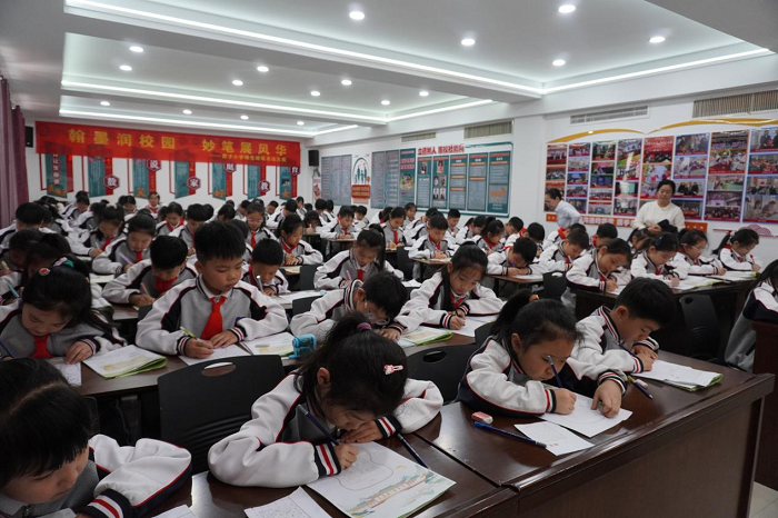 翰墨润校园  妙笔展风华 ———民权县育才小学师生硬笔书法大赛
